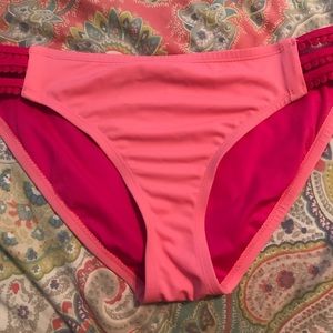 NWT- Pinky bikini bottoms
